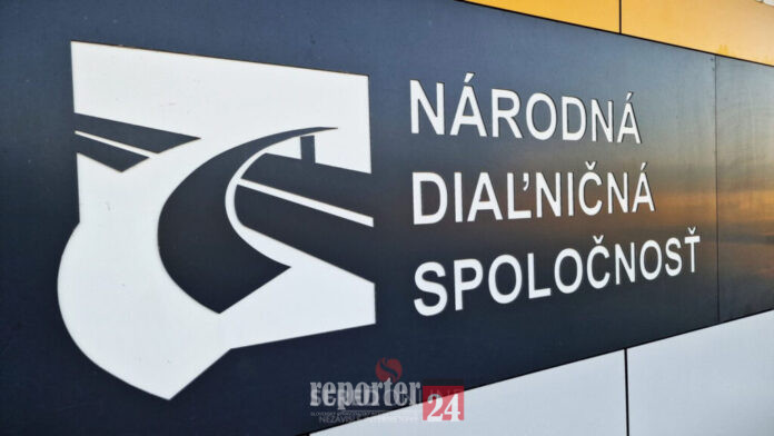 seredonline.sk-NDS-Narodna-dialnicna-spolocnost-logo-ilustr-Denis-Majko-1024x577